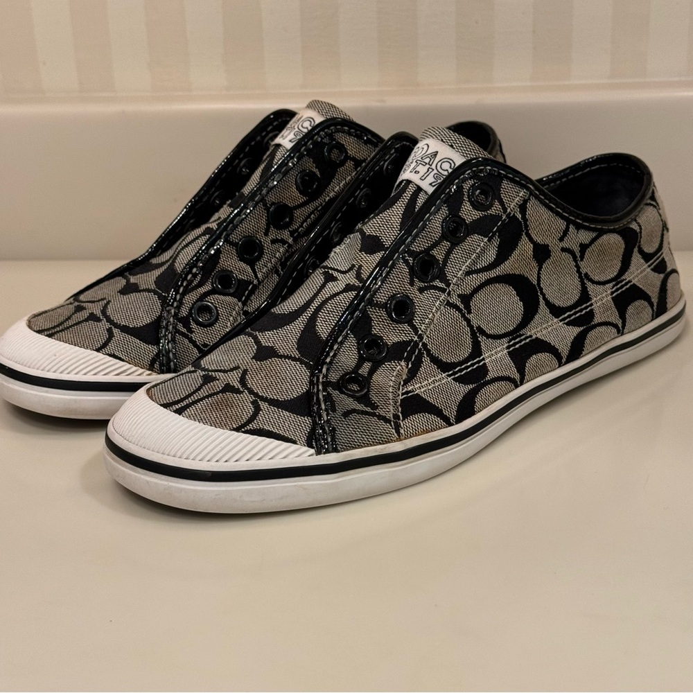 Coach Kira Laceless Slip On Sneakers Jacquard Black White Logo - Picture 3 of 16